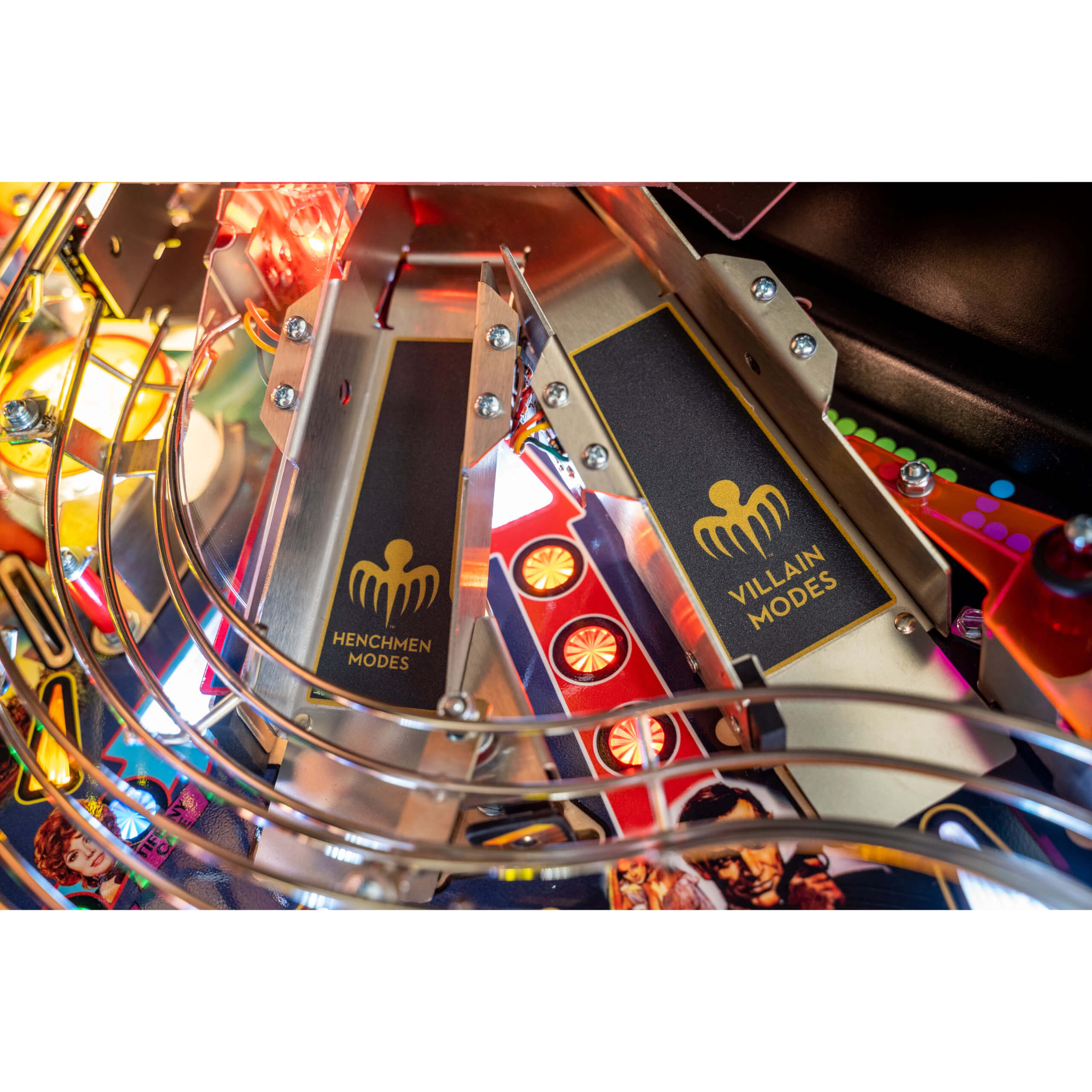 James Bond 007 Premium Pinball Machine by Stern - Image 9