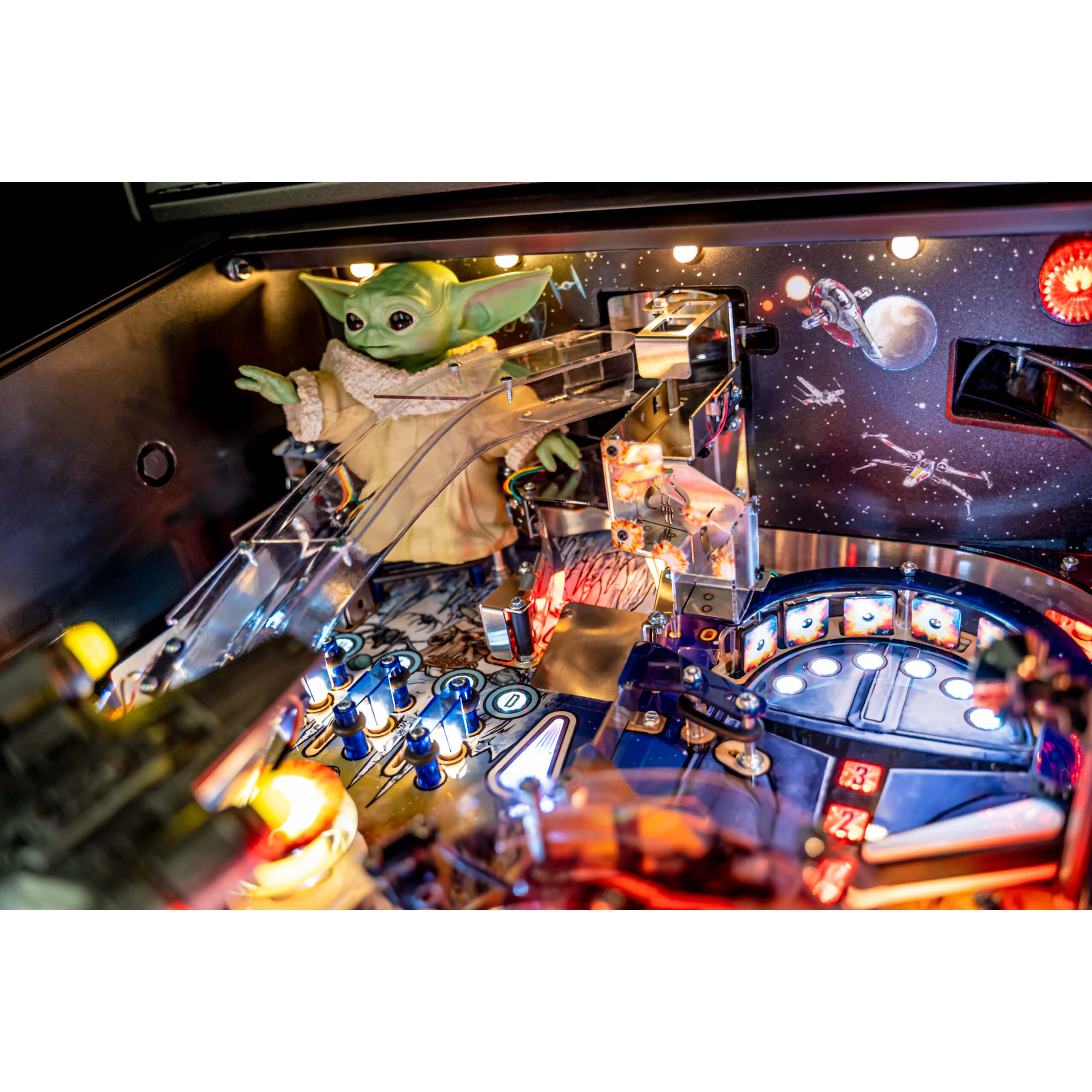 The Mandalorian Pro Pinball Machine by Stern - Image 8