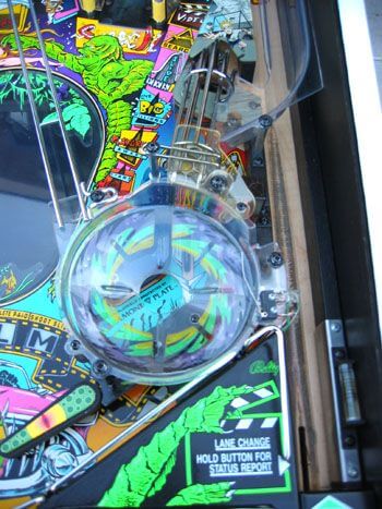 Creature From the Black Lagoon Pinball Machine by Bally - Image 9