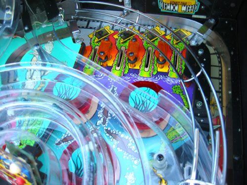 Creature From the Black Lagoon Pinball Machine by Bally - Image 5