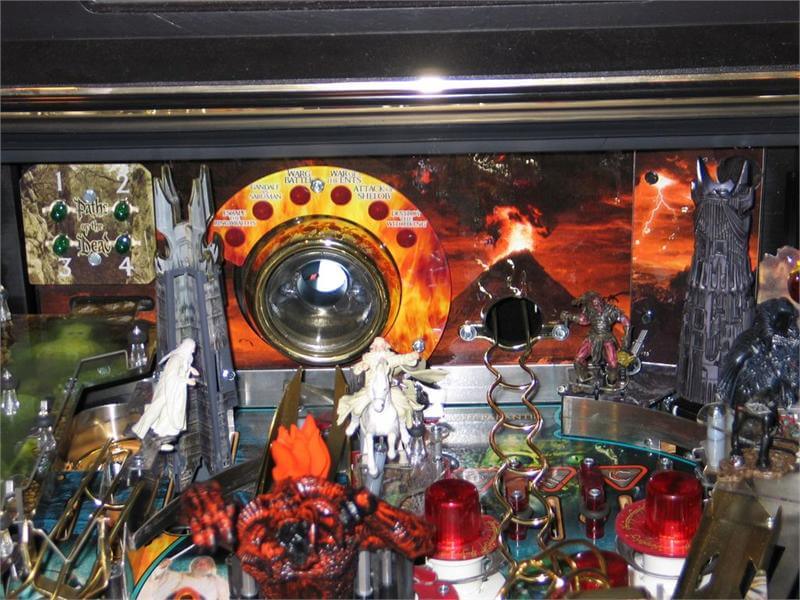 Lord of the Rings Pinball Machine by Stern - Image 8